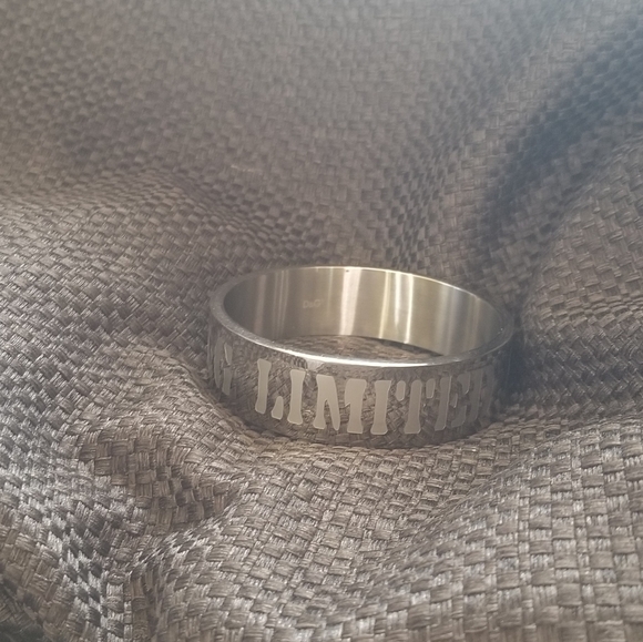 Dolce Gabbana Limited Edition Bracelet - Picture 3 of 9